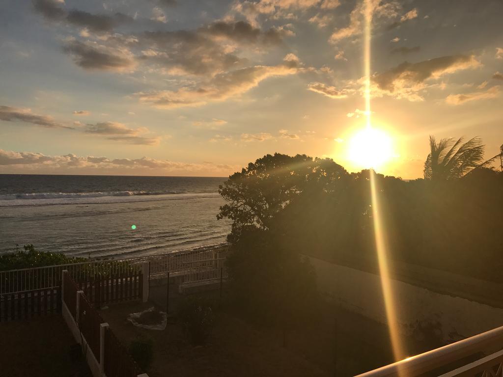 Le Petrel Blanc - Appartement Sur La Plage De La Souris Blanche Trois Bassins ภายนอก รูปภาพ