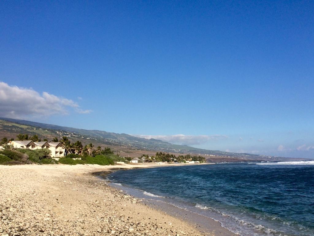 Le Petrel Blanc - Appartement Sur La Plage De La Souris Blanche Trois Bassins ภายนอก รูปภาพ